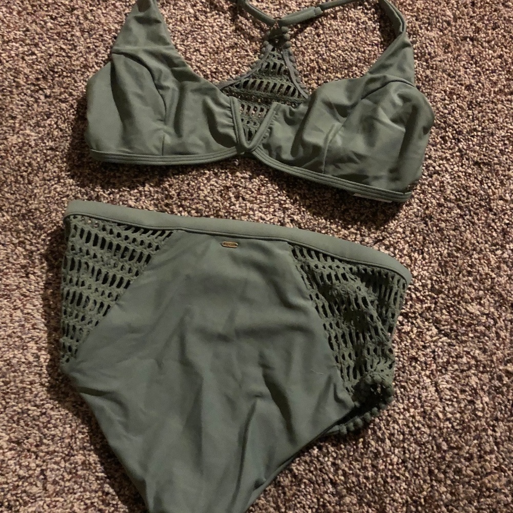 rip curl high wasted swimsuit set